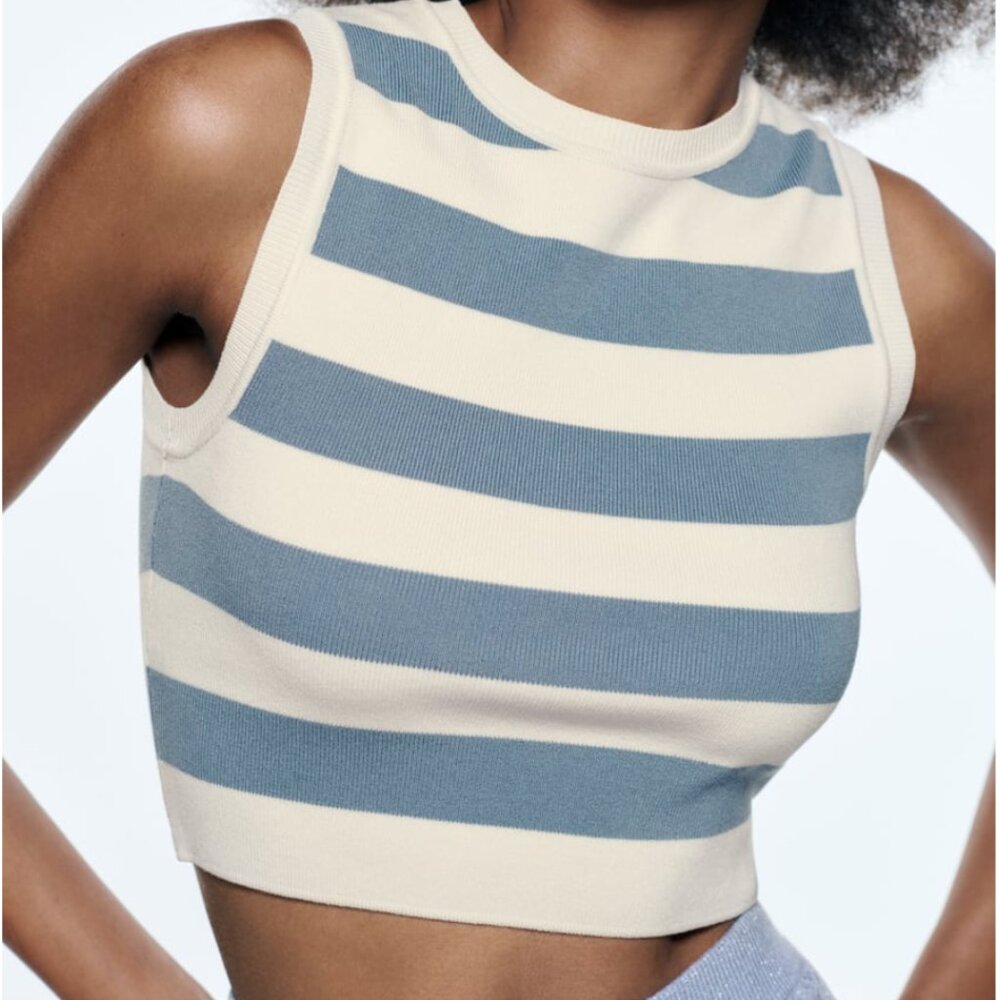 NWT! Zara Cropped Knit Top - Size large